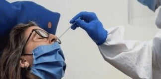 Piden reforzar «medidas de cuidado» y completar los esquemas de vacunación ante el aumento de casos de coronavirus