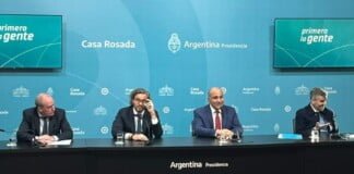 Juan Manzur: «Las cuatro refinerías están trabajando al cien por cien para la producción de gasoil»