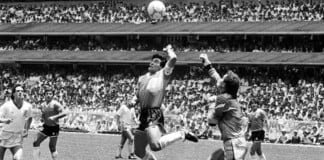 Eduardo Longoni: «El valor mágico que tiene la foto reside en que Diego todavía está saltando, todavía está vivo»