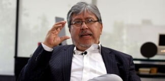 El «Chino» Navarro calificó como «positiva» la llegada de Batakis a Economía