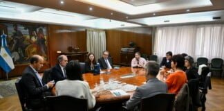El Gobierno anunció medidas para frenar el dólar