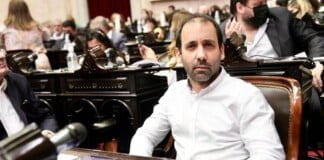 Itai Hagman: «La justicia no es rápida para darle la razón a los trabajadores pero sí cuando se trata de su bolsillo» Itai Hagman apoyó la candidatura de Leandro Santoro para jefe de Gobierno porteño