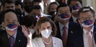 Pelosi echó leña al fuego en Taiwán
