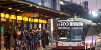 Nuevo aumento del boleto de colectivos y trenes en AMBA