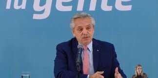 Alberto Fernández: “Invertir en educación es pensar a futuro y nunca es un gasto”