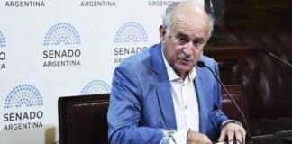 “Cristina es la que más claridad tiene acerca de cómo plantearse” al Gobierno, opinó Parrilli