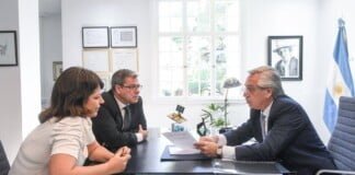 Alberto Fernández entregó a Diputados el pedido de juicio político contra la Corte