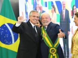 Fernandez viaja a Brasil para encontrarse con Lula