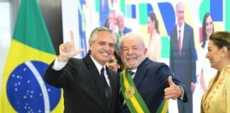Fernández viaja a Brasil para encontrarse con Lula Fernandez viaja a Brasil para encontrarse con Lula