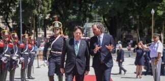 Santiago Cafiero destacó el avance en las relaciones comerciales y financieras con Japón