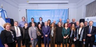 El Presidente mantuvo un encuentro con académicos argentinos en Nueva York