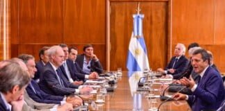 Arrancó el canje voluntario de deuda en pesos