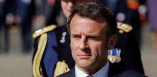 Francia: Emmanuel Macron posibilitaría un referendo sobre la inmigración Aborto