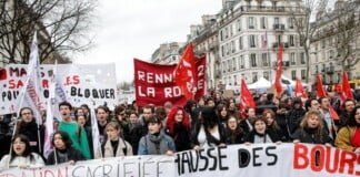 Francia: duodécima huelga nacional contra la reforma jubilatoria El Gobierno de Macron impidió votación para derogar la reforma jubilatoria