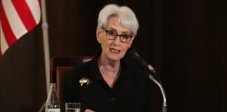 La Vicesecretaria de Estado de EEUU visita la Argentina Wendy Sherman se retira