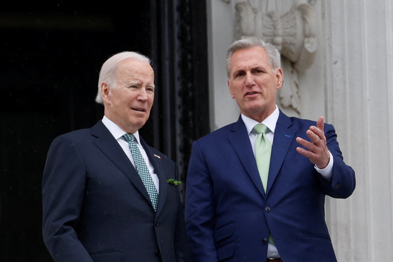 U.S. President Biden and Irish Taoiseach Varadkar attend annual Friends of Ireland luncheon at the U.S. Capitol in Washington Biden y McCarthy por el techo de deuda