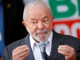 Lula pidió que en Argentina gane un candidato que defienda la inclusión social y el desarrollo