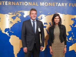 El FMI evalúa las medidas de Massa