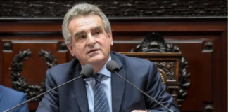 Rossi brinda su primer informe de gestión en el Senado Rossi brinda su primer informe de gestión