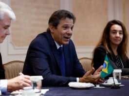 el ministro de Hacienda de Brasil