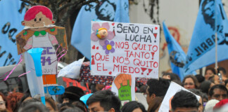 Docentes y estatales marcharon contra la criminalización de la protesta en Jujuy Docentes y estatales marcharon contra la criminalización de la protesta en Jujuy