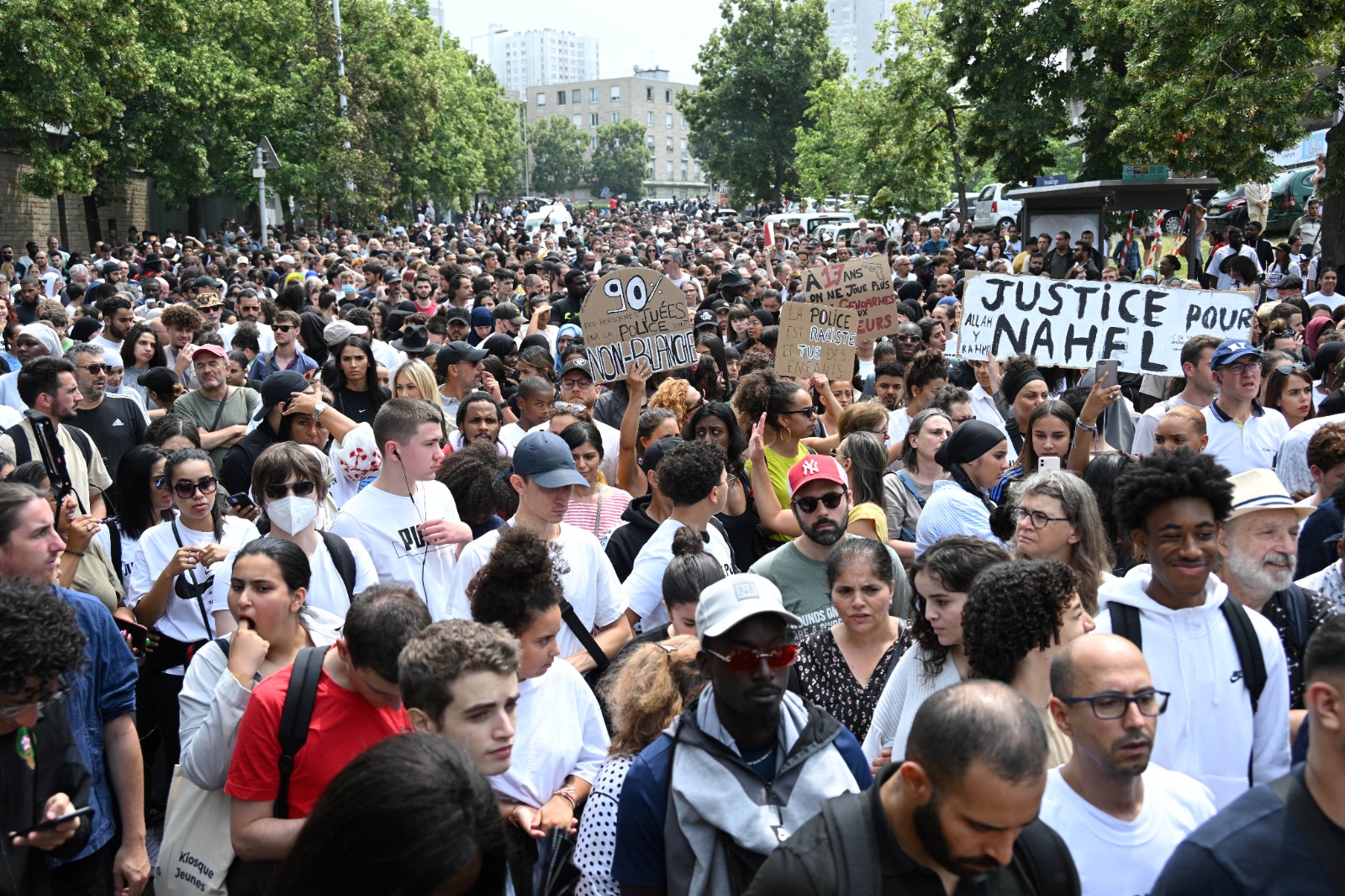 Prostestas-Francia-Gatillo-Facil Continúan las tensiones en Francia con 150 detenidos por caso de gatillo fácil