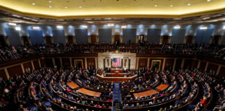 El Congreso de EEUU aprobó la ley para elevar el techo de deuda El Congreso de EEUU aprobó la ley para elevar el techo de deuda
