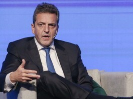 Massa: "Nuestro desarrollo no puede estar atado a la tablita de Excel de un burócrata"
