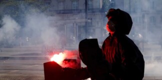 Sindicatos franceses queman último cartucho contra reforma jubilatoria