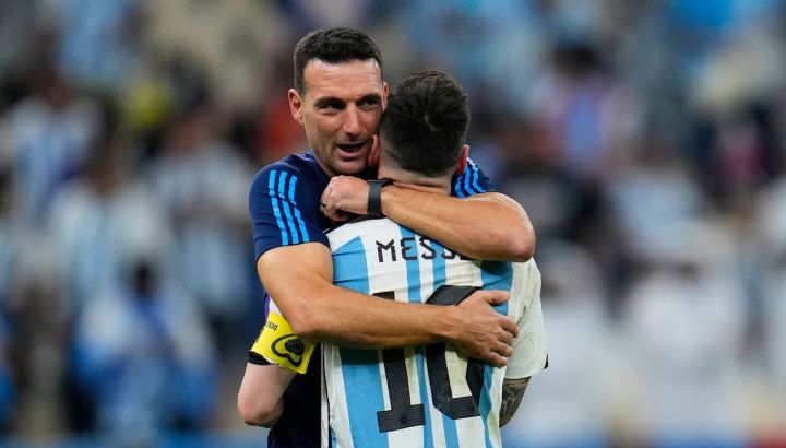 scaloni-messi Lionel Messi