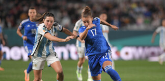 Argentina, sobre el final, perdió ante Italia en el debut mundialista Argentina, sobre el final, perdió ante Italia en el debut mundialista