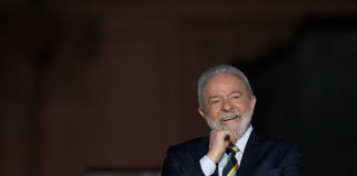 Lula anuncia plan de reindustrialización