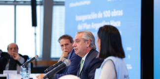 Alberto Fernández inauguró 100 obras en 100 localidades de todo el país Alberto Fernández inaugura 100 obras