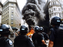Casación volvió a rechazar un pedido de prescripción por la represión en diciembre de 2001