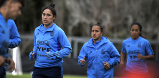 Argentina se juega su última chance ante Suecia en el Mundial Femenino Argentina se juega su última chance ante Suecia en el Mundial Femenino