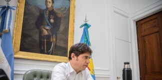 Kicillof creó un fondo para que los municipios otorguen suma fija a los trabajadores Axel Kicillof