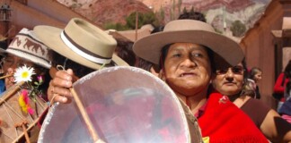 Mujeres indígenas realizan una audiencia plurinacional en defensa del agua Mujeres indígenas realizan una audiencia plurinacional en defensa del agua