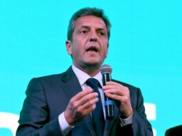 Massa cerrará la campaña en el Teatro Argentino