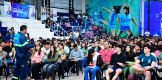 Cómo es el curso obligatorio para jóvenes que buscan sacar su primera licencia de conducir