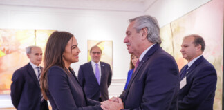 Alberto Fernández se reunió con Alexandria Ocasio-Cortez en Nueva York Alberto Fernández se reunió con Alexandria Ocasio-Cortez en Nueva York