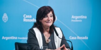 Kelly Olmos: «Si no hay nada previsto, hay que pagar la suma fija» Kelly Olmos: "si no hay nada previsto, hay que pagar la suma fija"