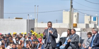 Massa: «Lo que se discute es si los argentinos son parte del futuro o son abandonados a su suerte» Massa en La Rioja