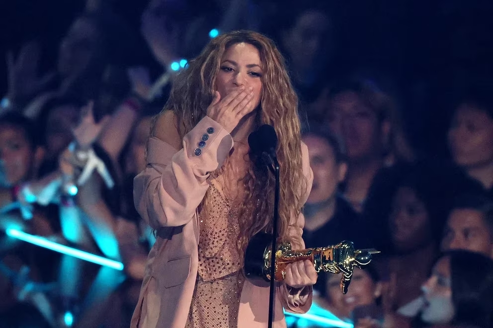El espectacular show de Shakira en los Premios MTV