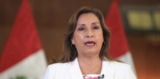 La presidenta de Perú decretó el estado de sitio en el centro de Lima Dina Boluarte