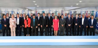 Massa consigue el respaldo de 19 gobernadores para el balotaje gobernadores