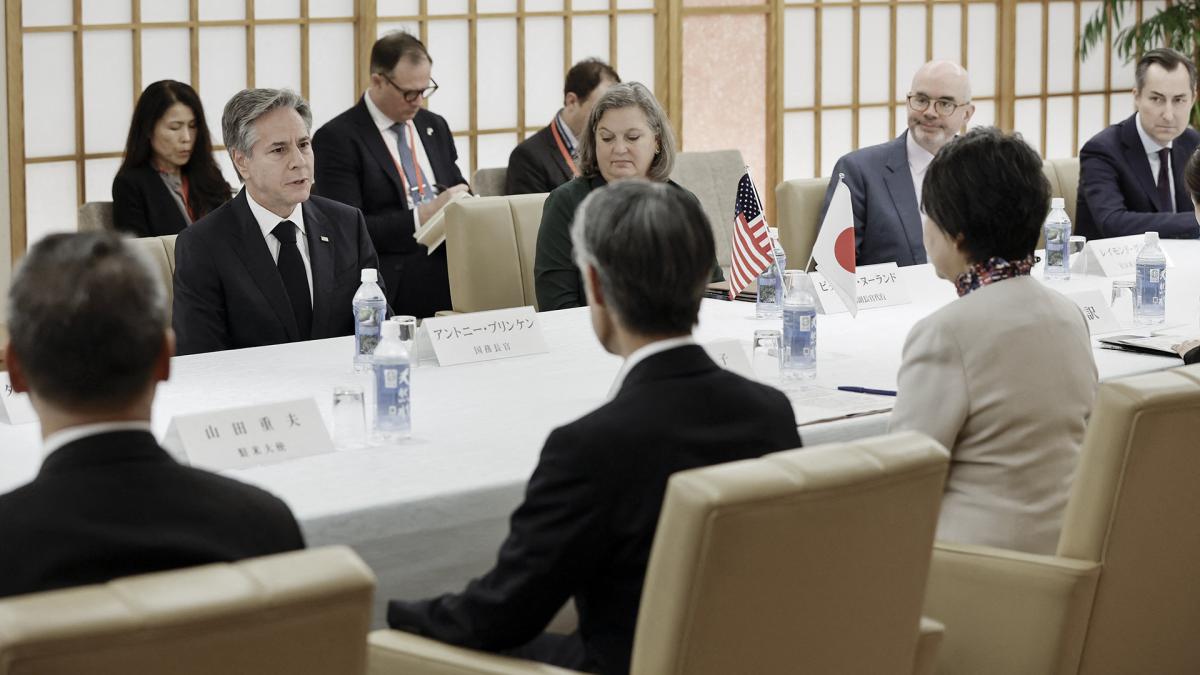 G7