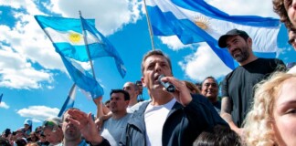 Massa convocó a trabajar «juntos por la Argentina de la unión nacional que abrace a los cordobeses» Massa convocó a trabajar "juntos por la Argentina de la unión nacional que abrace a los cordobeses"