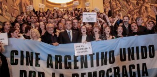 Massa se comprometió a «trabajar en más y mejor financiamiento» para el cine argentino Massa se comprometió a "trabajar en más y mejor financiamiento" para el cine argentino