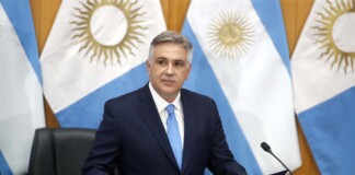 Asumió Llaryora en Córdoba y anunció el recorte al gasto político Córdoba