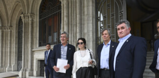 El Gobierno ratificó a la Mesa de Enlace su intención de subir retenciones Sociedad Rural